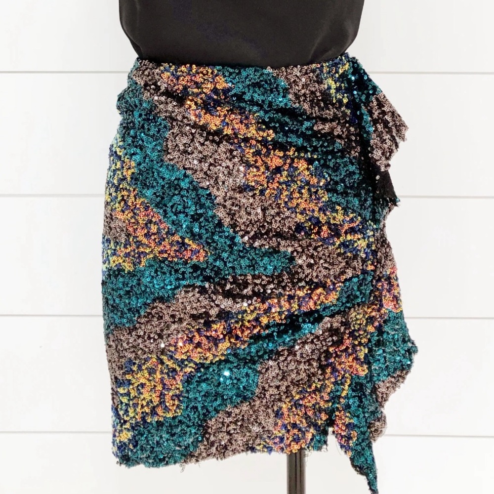 Taylor Swift Showgirl style sequin skirt!